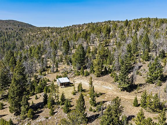 4th image of Nhn Quartz Hill Rd