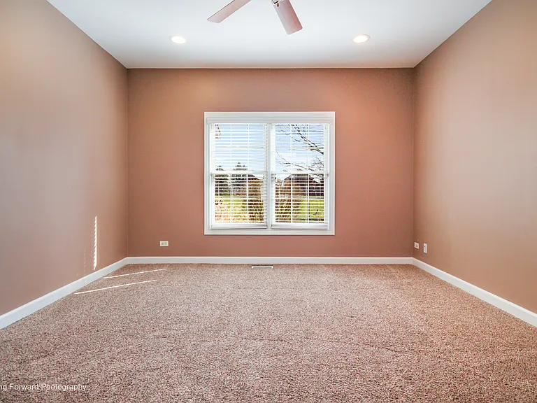 24833 Winterberry Ln — Photo 7