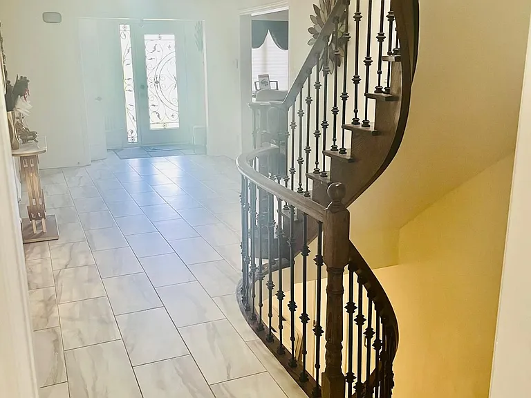 3076 Bayberry Dr — Photo 11
