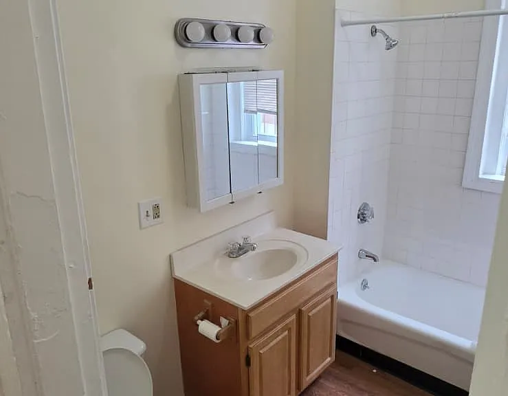 463 Park Dr #19 — Photo 3