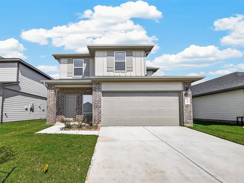 1st image of 31218 Harp Ridge Dr