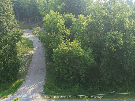 2nd image of 1054 Centre Line Rd
