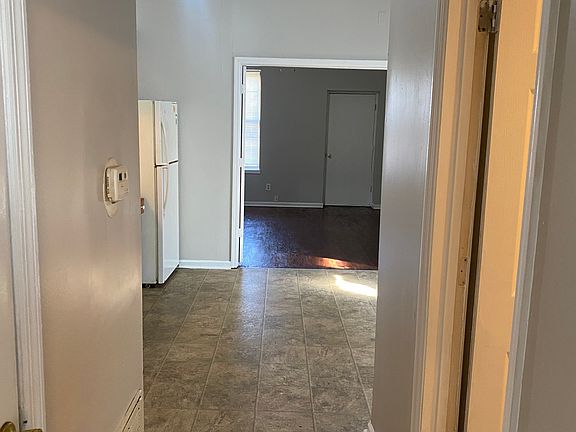 5th image of 6030-6032 Etzel Ave #A