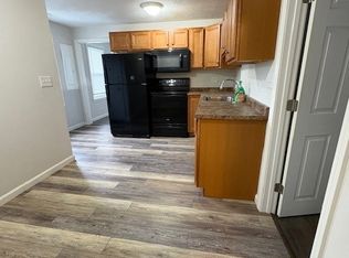 8 Greenleaf St UNIT 2, Whitman, MA 02382