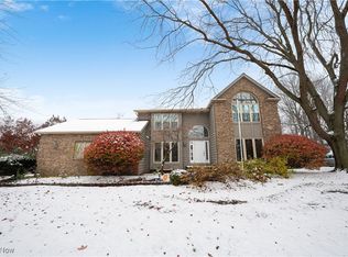 363 Miner Rd, Highland Heights, OH 44143