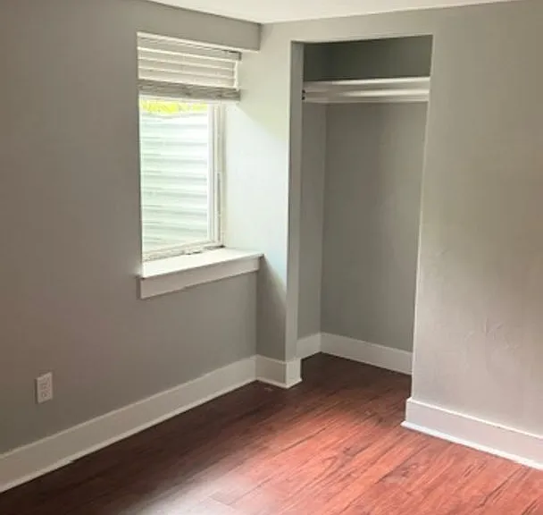 316 E Peach 539 N — Photo 8