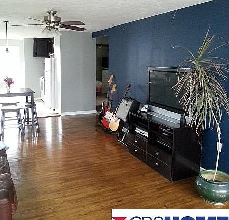 3rd image of 1432 Grant St