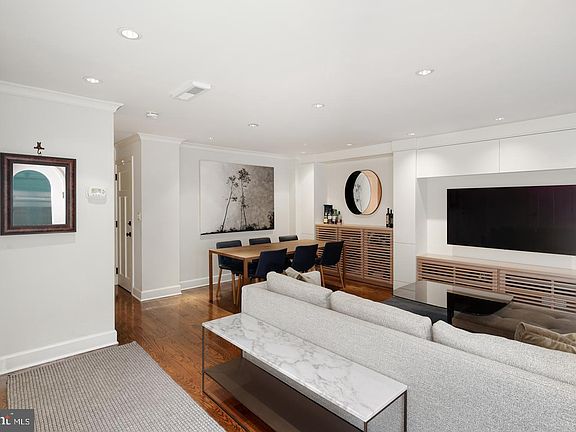 2nd image of 2029 Chancellor St #2029