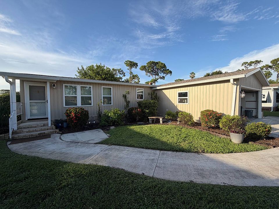 1st image of 739 Via Del Sol