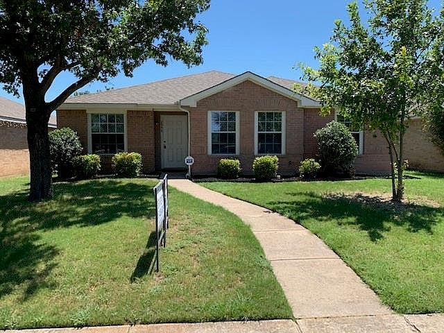 1st image of 2946 Marquis Ln