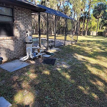 5th image of 6120 Half Moon Dr