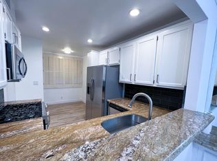 14315 Riverside Dr UNIT 106, Sherman Oaks, CA 91423