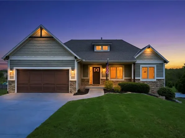 19580 W 107th St, Olathe, KS 66061
