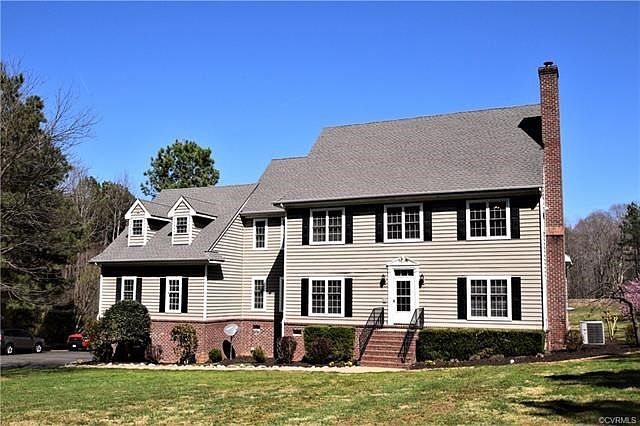 1st image of 16084 Saint Johns Ct