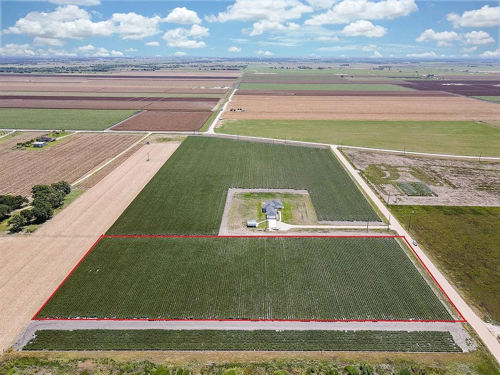 5 Out Off 20, Wallis, TX 77485 MLS 25073196 Zillow