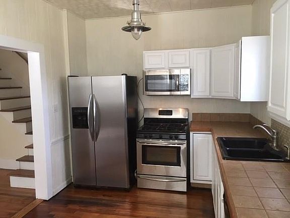 2nd image of 411 N Deer Creek Dr W