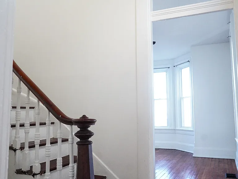 417 Oak St — Photo 12