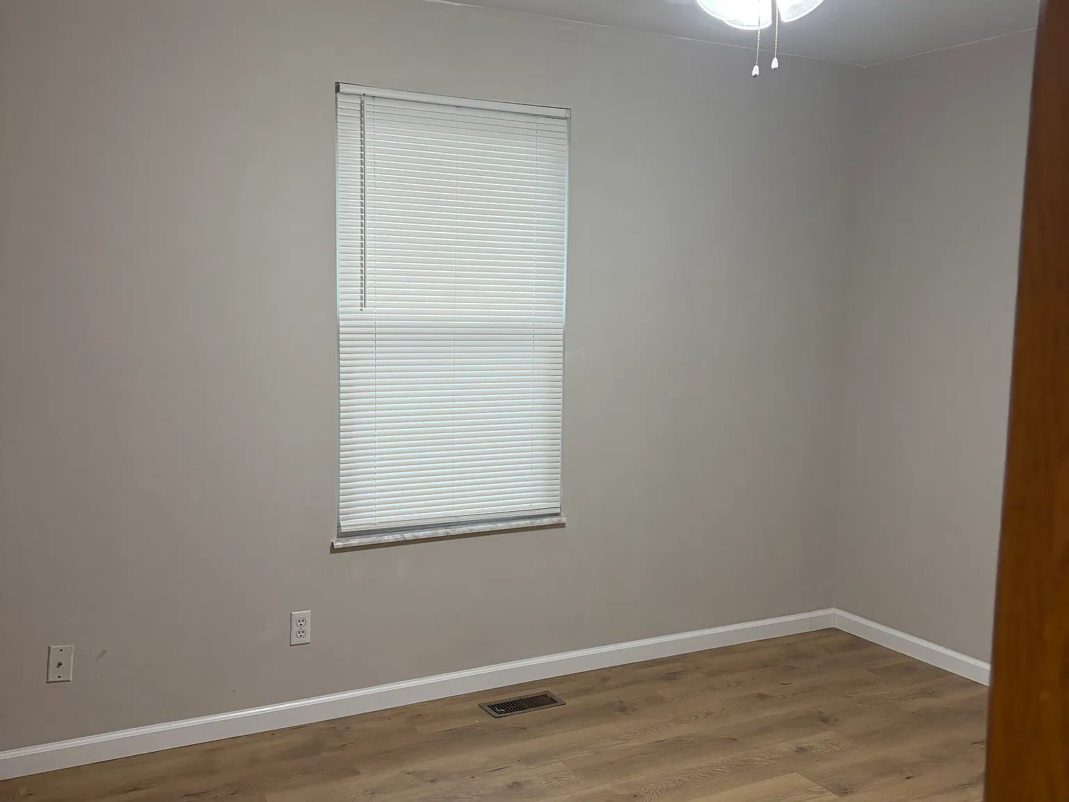 3 bed, 2.5 bath, 1344 sqft, $2,200 — Photo 4