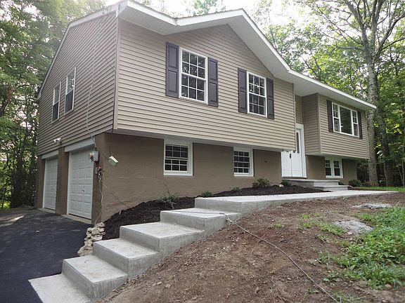 3rd image of 46 Forest Dr