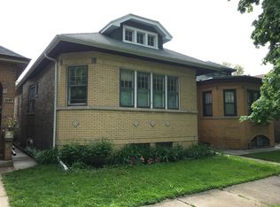 6143 N Rockwell St, Chicago, IL 60659