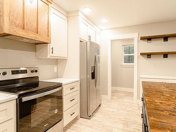 5th image of 3439 Misty Meadows Dr NW