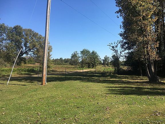 5th image of 256 Dan Lynn Ln
