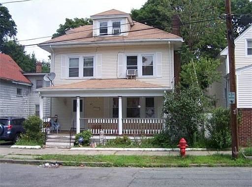 2nd image of 25 Tucker St