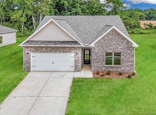 203 Primer Ln, New Market, AL 35761