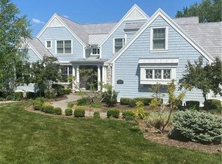 8703 Meadow Ln, Leawood, KS 66206