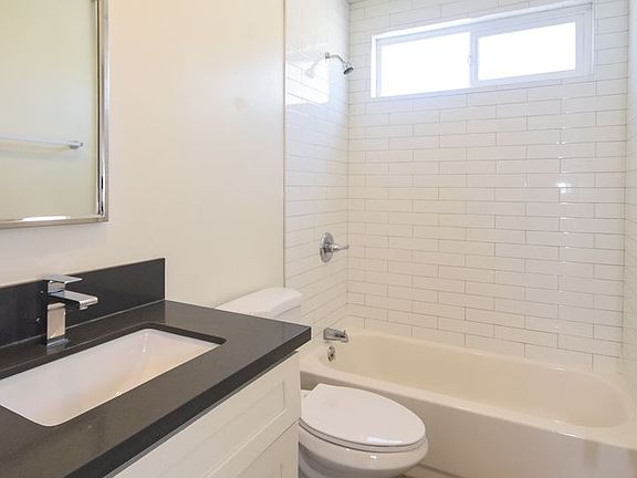 5th image of 1351 Manhattan Beach Blvd APT 2