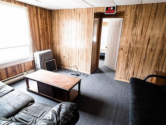 4th image of 808/822 Wayne Ave