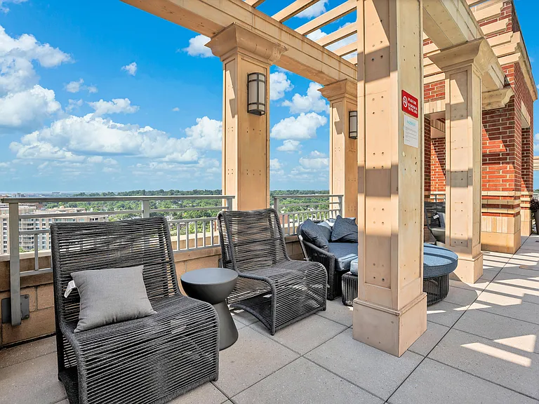 Rooftop Lounge Spaces