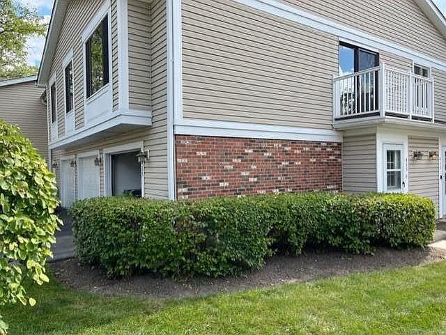1st image of 415 Kennedy Pl
