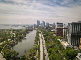 1660 North Prospect AVENUE #2002, Milwaukee, WI