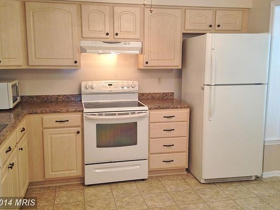 4th image of 3780 Angelton Ct