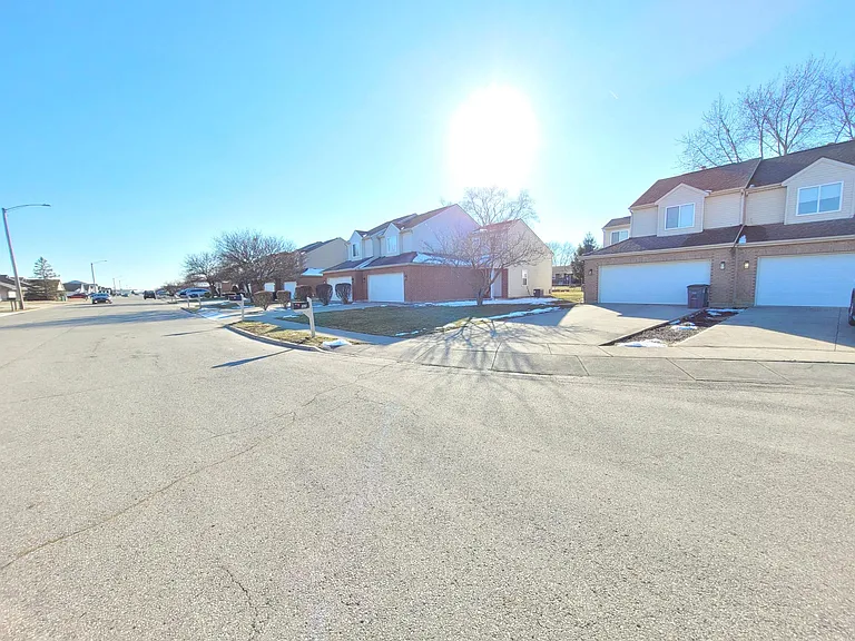 20 Westhaven Dr — Photo 27