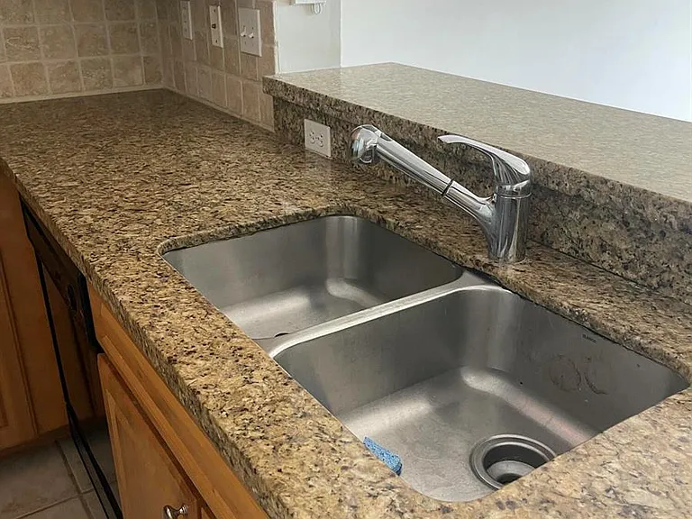 2040 Alta Meadows Ln #1605 — Photo 11