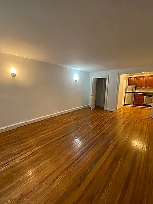 3rd image of 232 W 74th St APT 1B