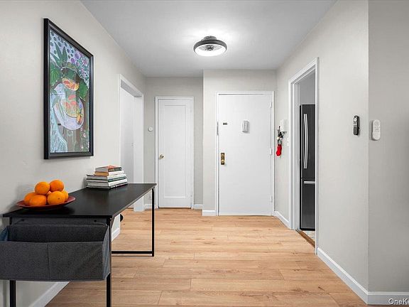 3rd image of 92 Underhill Avenue #2B