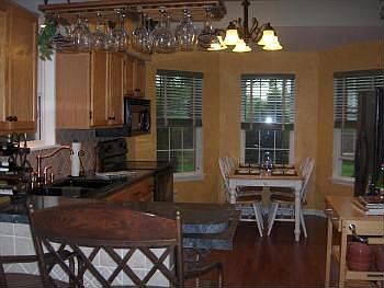 4th image of 9686 River Oak Ln E