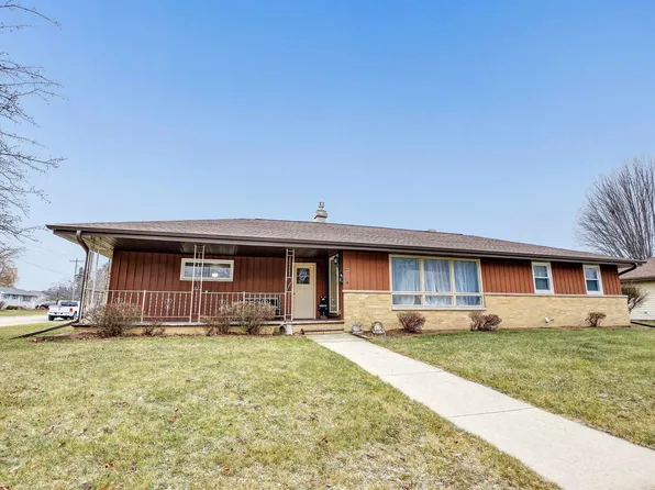 220 Chicago St, Oconto, WI 54153