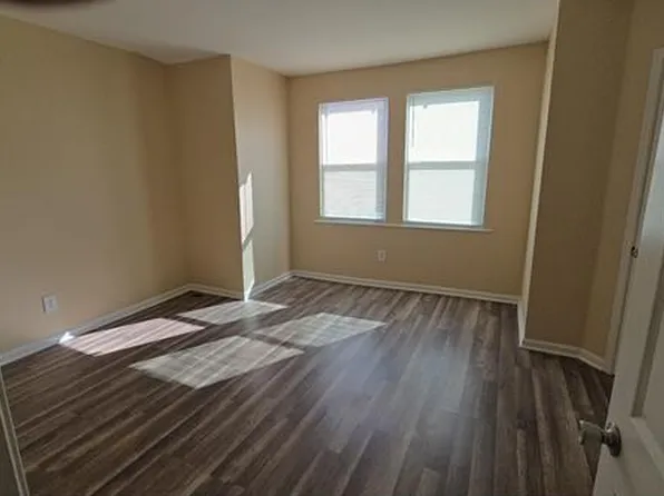 1707 Scattergood St, Philadelphia, PA 19124