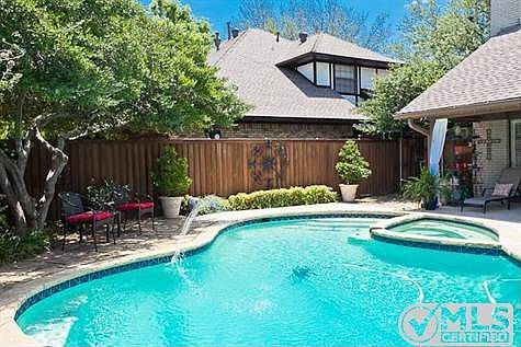 3rd image of 2809 Hacienda Ct