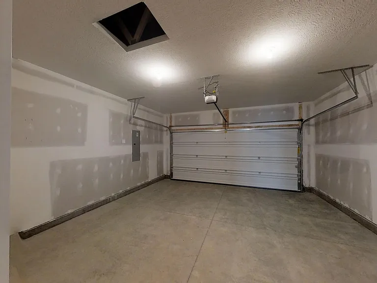5814 Winchester Pike — Photo 4
