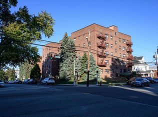 King Alfred, Passaic, NJ 07055