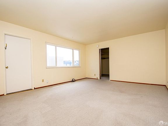 4th image of 235 19th Ave APT 5