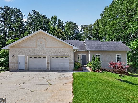 3rd image of 8993 Dornoch Cir