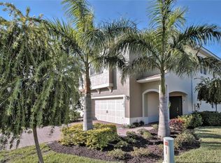 3888 Burrfield St, Fort Myers, FL 33916