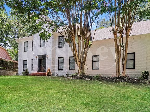 2nd image of 1551 River Farms Cv