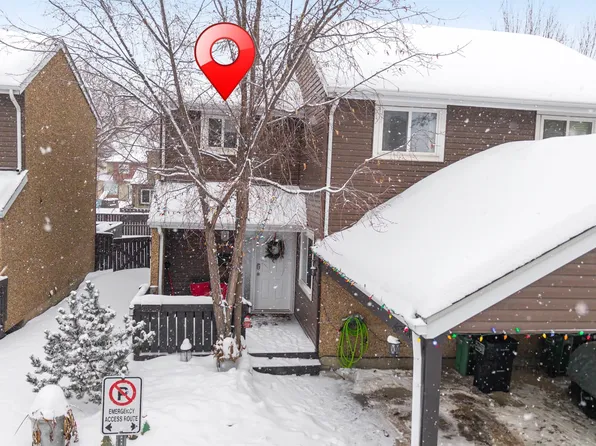 18010 96th Ave NW, Edmonton, AB T5T 3N2